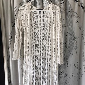 long white cardigan! super cute for spring/summer